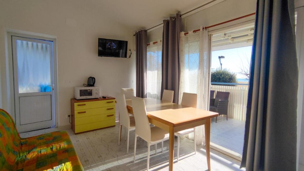 Villa Miami Bibione Luaran gambar
